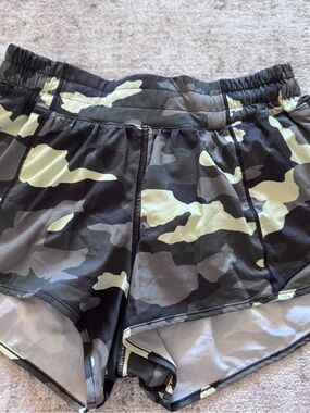 Lululemon Running Shorts Size 4 – Camo, Olive, Black, Gray